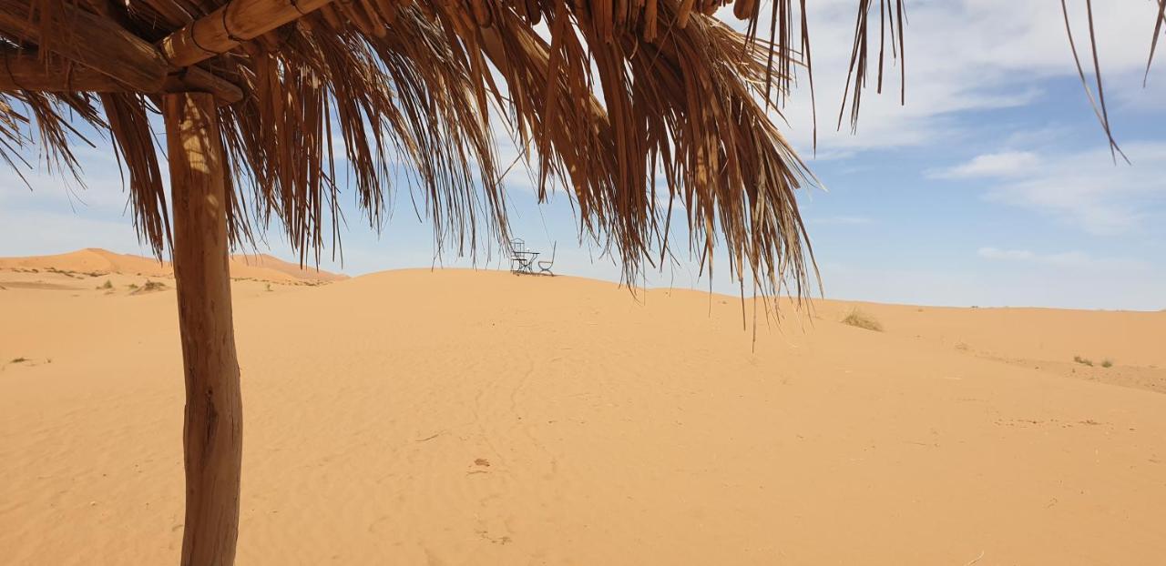 Hotel Tuareg Luxury Camp à Merzouga Extérieur photo