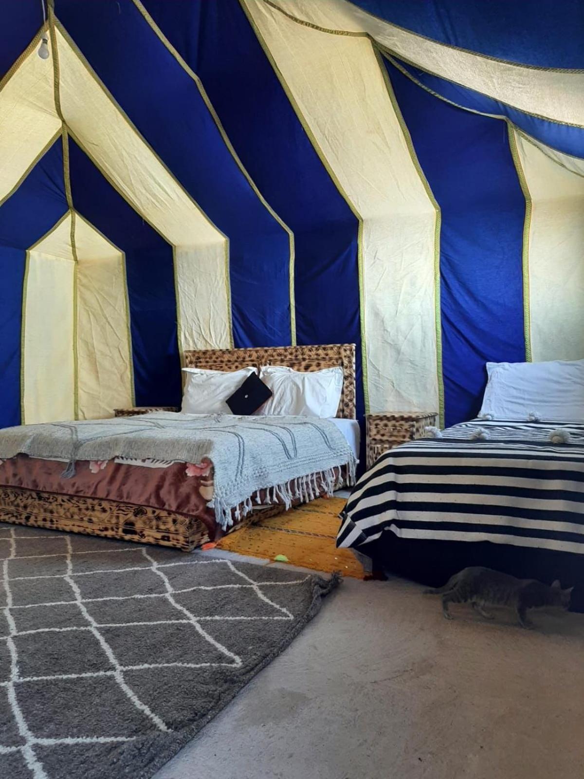 Hotel Tuareg Luxury Camp à Merzouga Extérieur photo