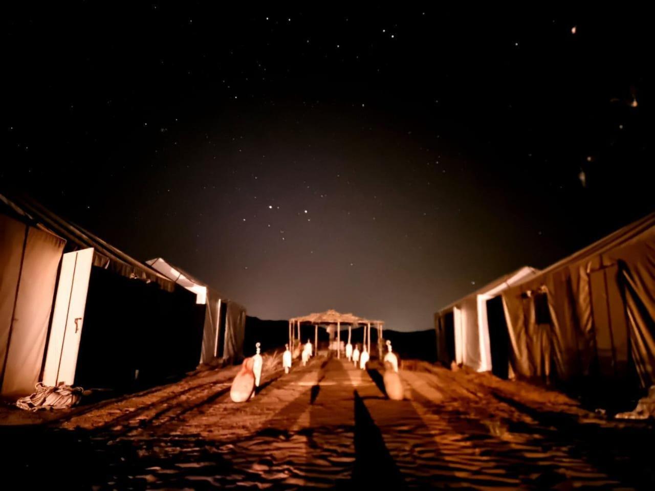 Hotel Tuareg Luxury Camp à Merzouga Extérieur photo