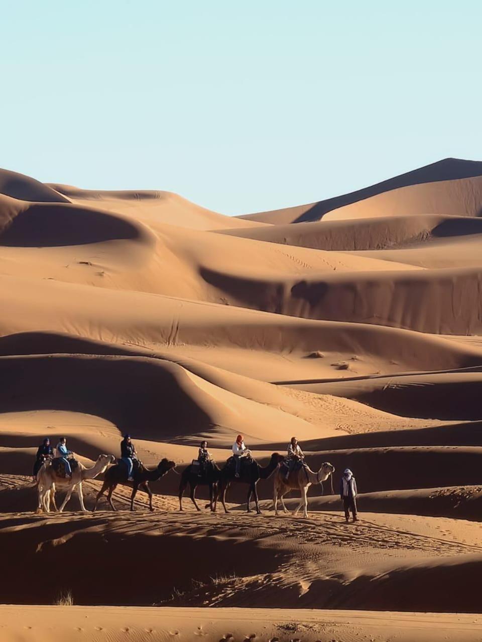Hotel Tuareg Luxury Camp à Merzouga Extérieur photo