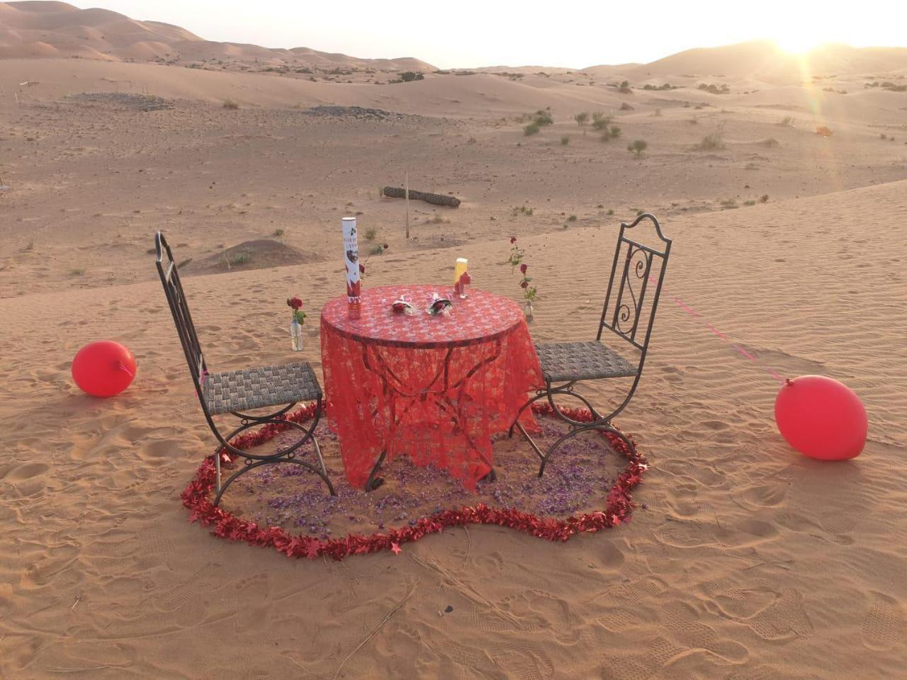 Hotel Tuareg Luxury Camp à Merzouga Extérieur photo